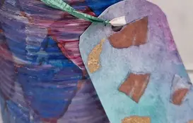 a close up of a tag