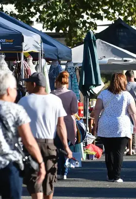 Street-trading.jpg