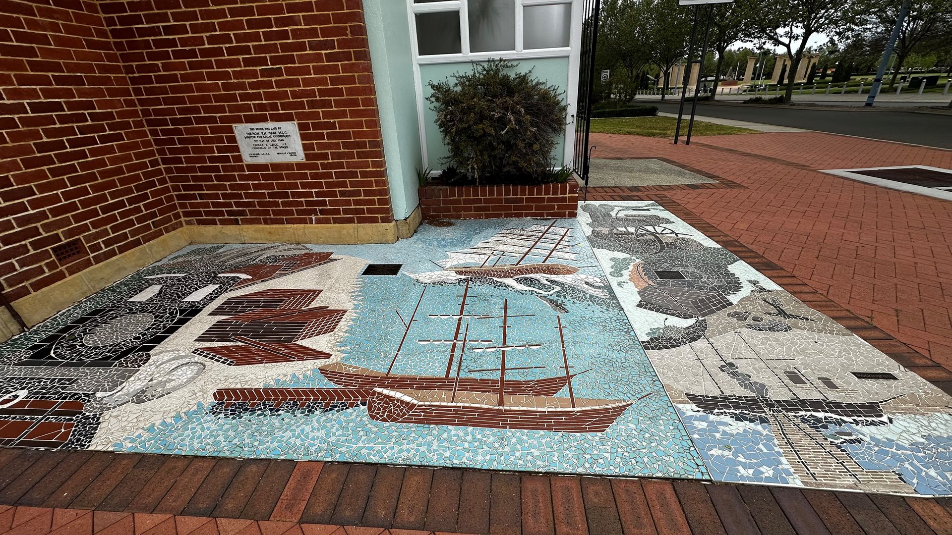 Museum-Artwork-Whole