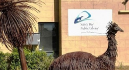 Sculptures of emus in front of the Safety Bay Library building.